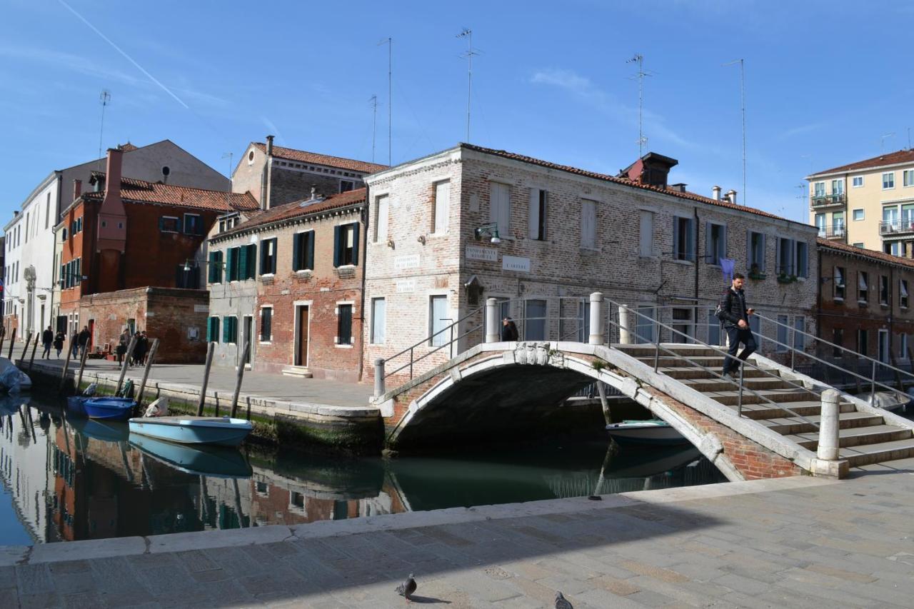 Domus Dea Apartment Venesia Bagian luar foto