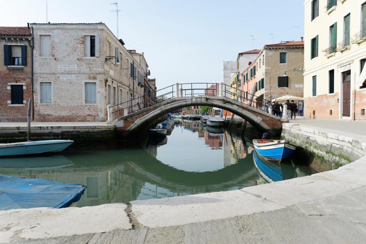 Domus Dea Apartment Venesia Bagian luar foto