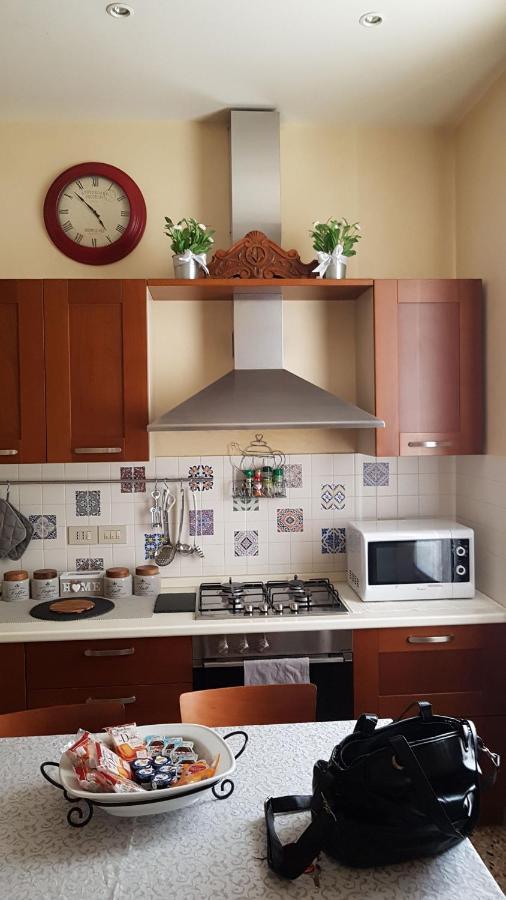 Domus Dea Apartment Venesia Bagian luar foto